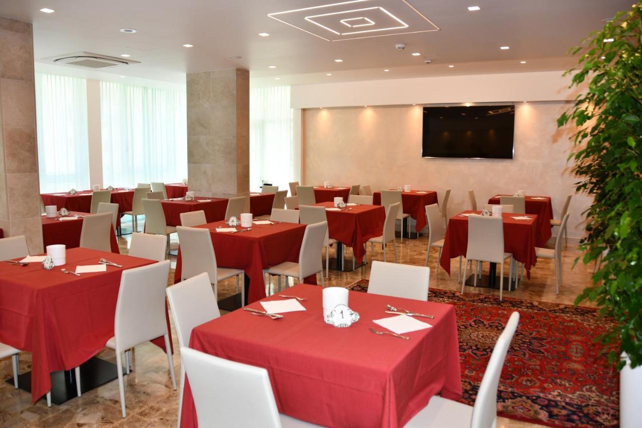 Hotel Playa Bibione Extérieur photo